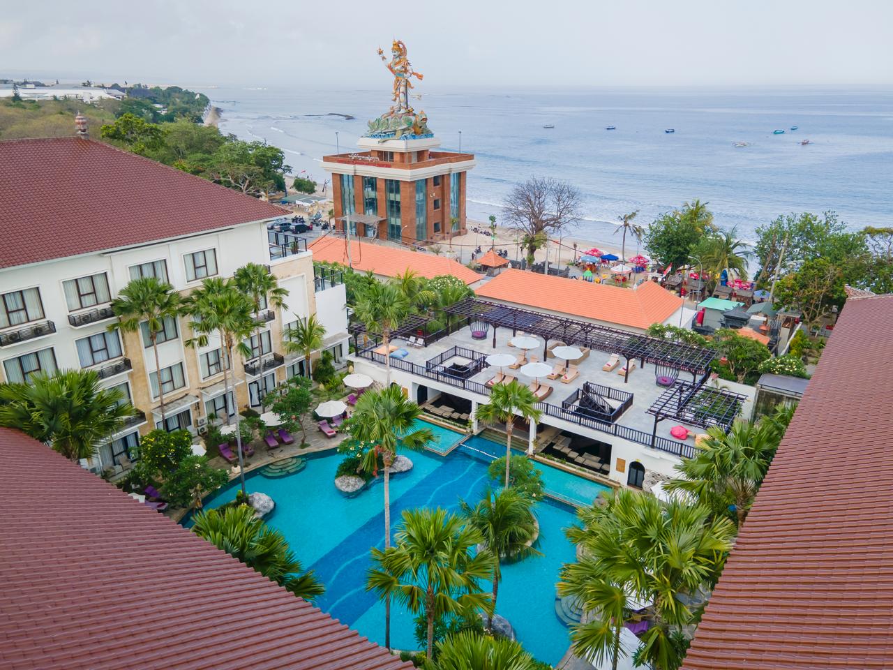 discover-joyful-family-moments-with-truntum-kutas-family-escape-deal-offer