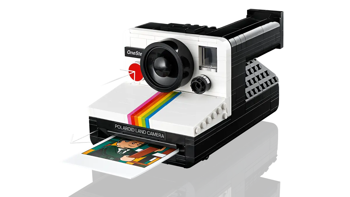 lego-polaroid-onestep-sx-70-camera-nostalgia-polaroid-ala-lego