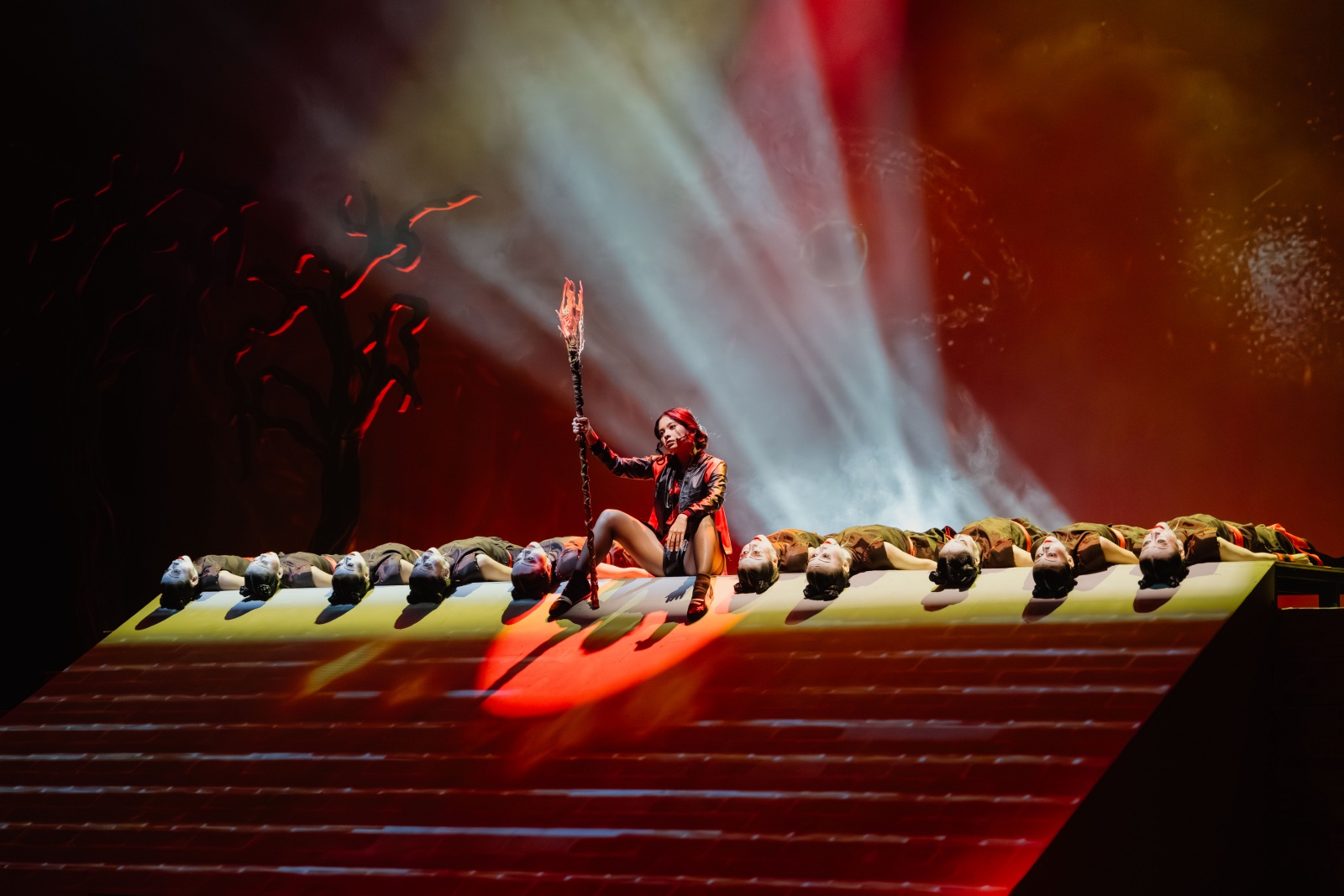 festival-musikal-indonesia-2025-membaca-ulang-nusantara-lewat-musikal