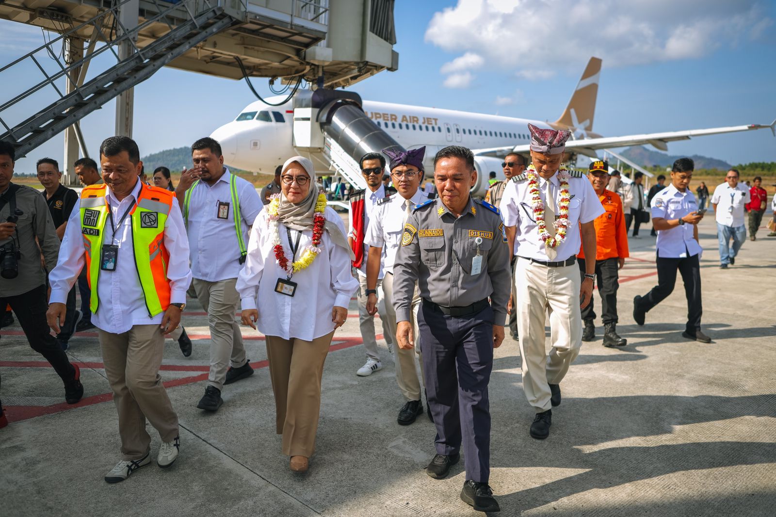 super-air-jet-terbang-dari-jakarta-ke-pangkalpinang-3-kali-sehari