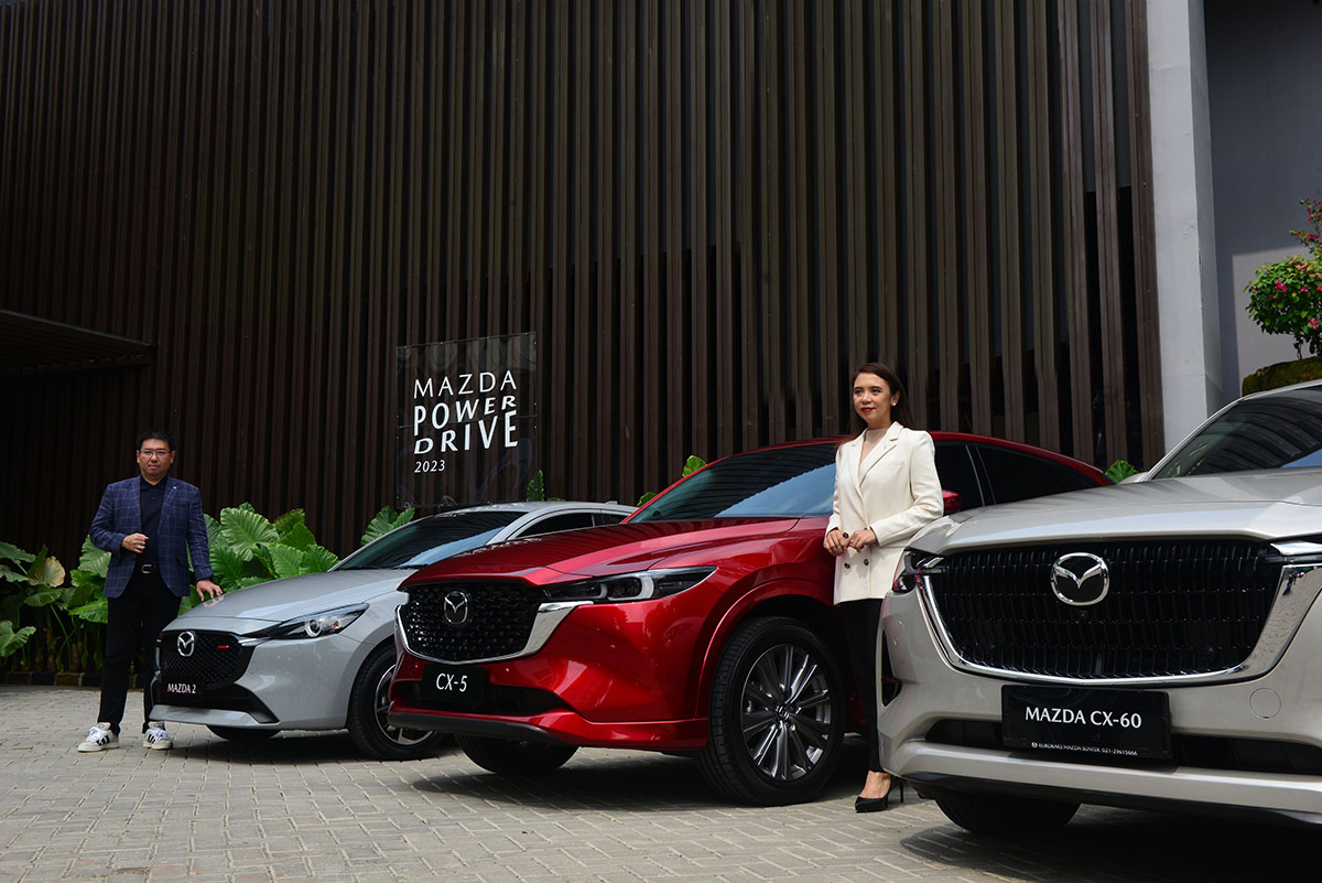 mazda-perkenalkan-produk-terbaru-new-mazda2-hatchback-dan-new-mazda-cx5