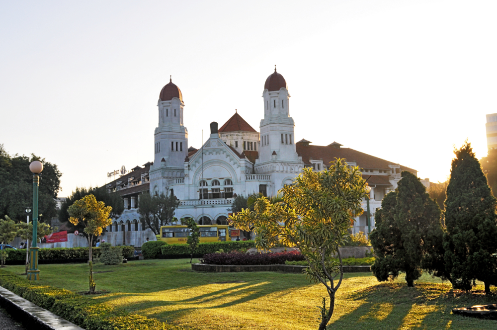 semarang-a-city-blending-dutch-colonial-history-with-javanese-and-chinese-culture2