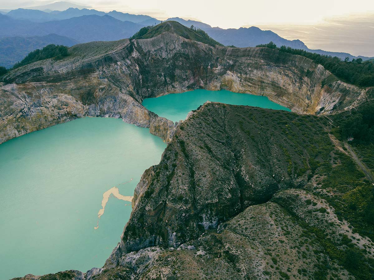 istimewanya-danau-tiga-warna-danau-kelimutu