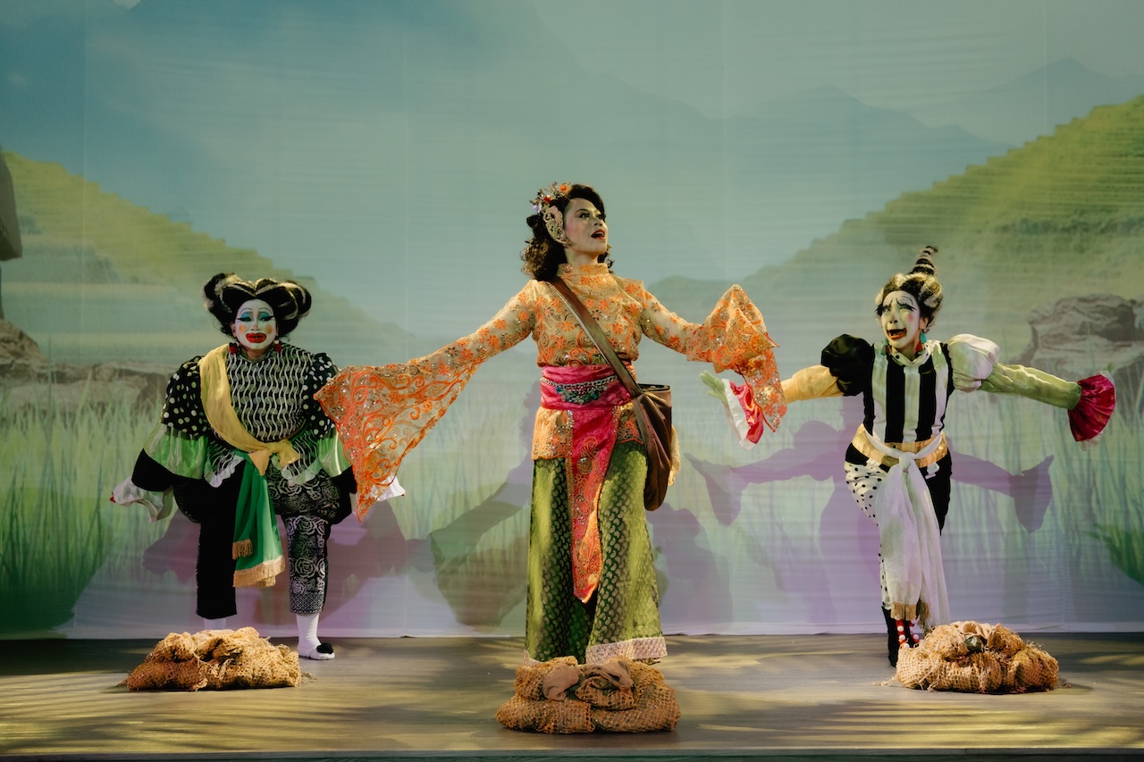 12-tahun-galeri-indonesia-kaya-kala-nyala-dan-lautan-merah-putih