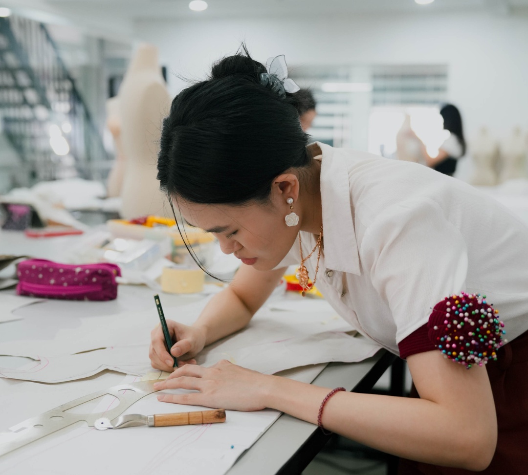 regenerasi-talenta-untuk-masa-depan-fashion-indonesia