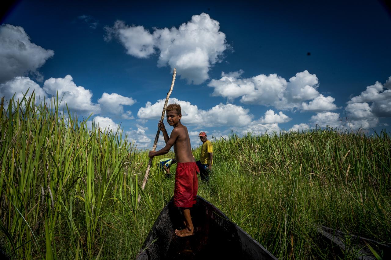 semburat-cahaya-dari-musamut-hingga-pantai-lampu-satu-merauke