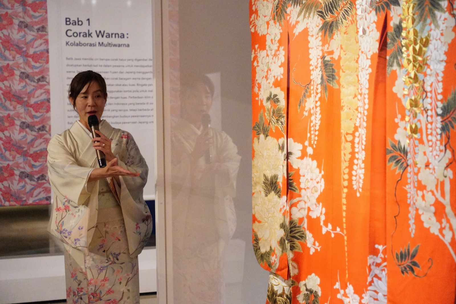 jalinan-waktu-pertemuan-estetika-dua-tradisi