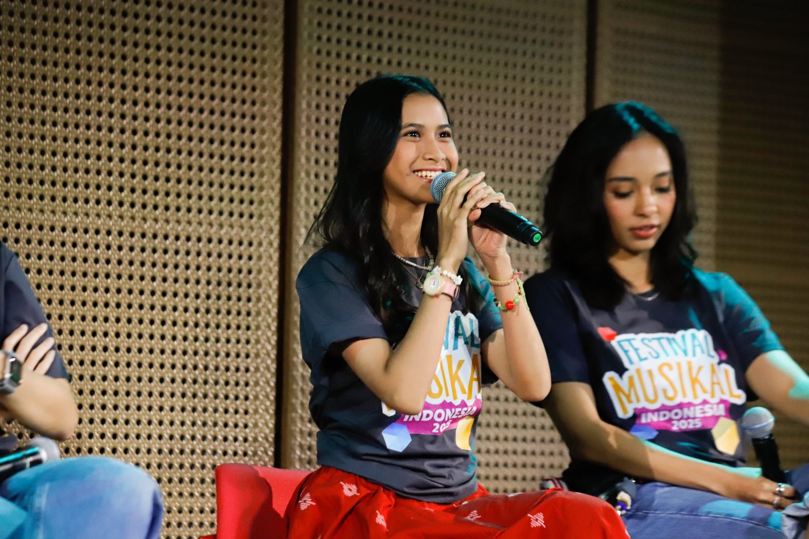 nikmati-pertunjukan-berkesan-di-festival-musikal-indonesia-2025