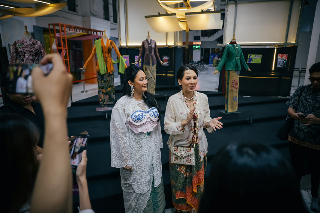 kita-berkebaya-kisah-personal-perempuan-perempuan-berdaya