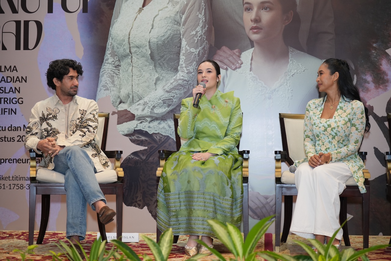 seabad-pramoedya-ananta-toer-titimangsa-pentaskan-bunga-penutup-abad