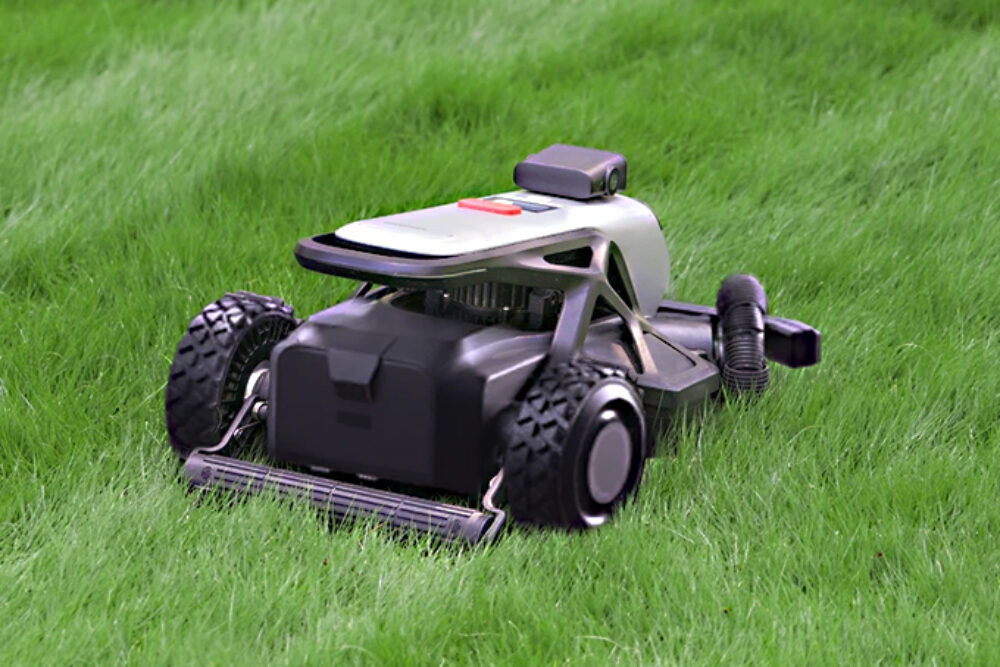 tron-360-ai-vision-robotic-mower
