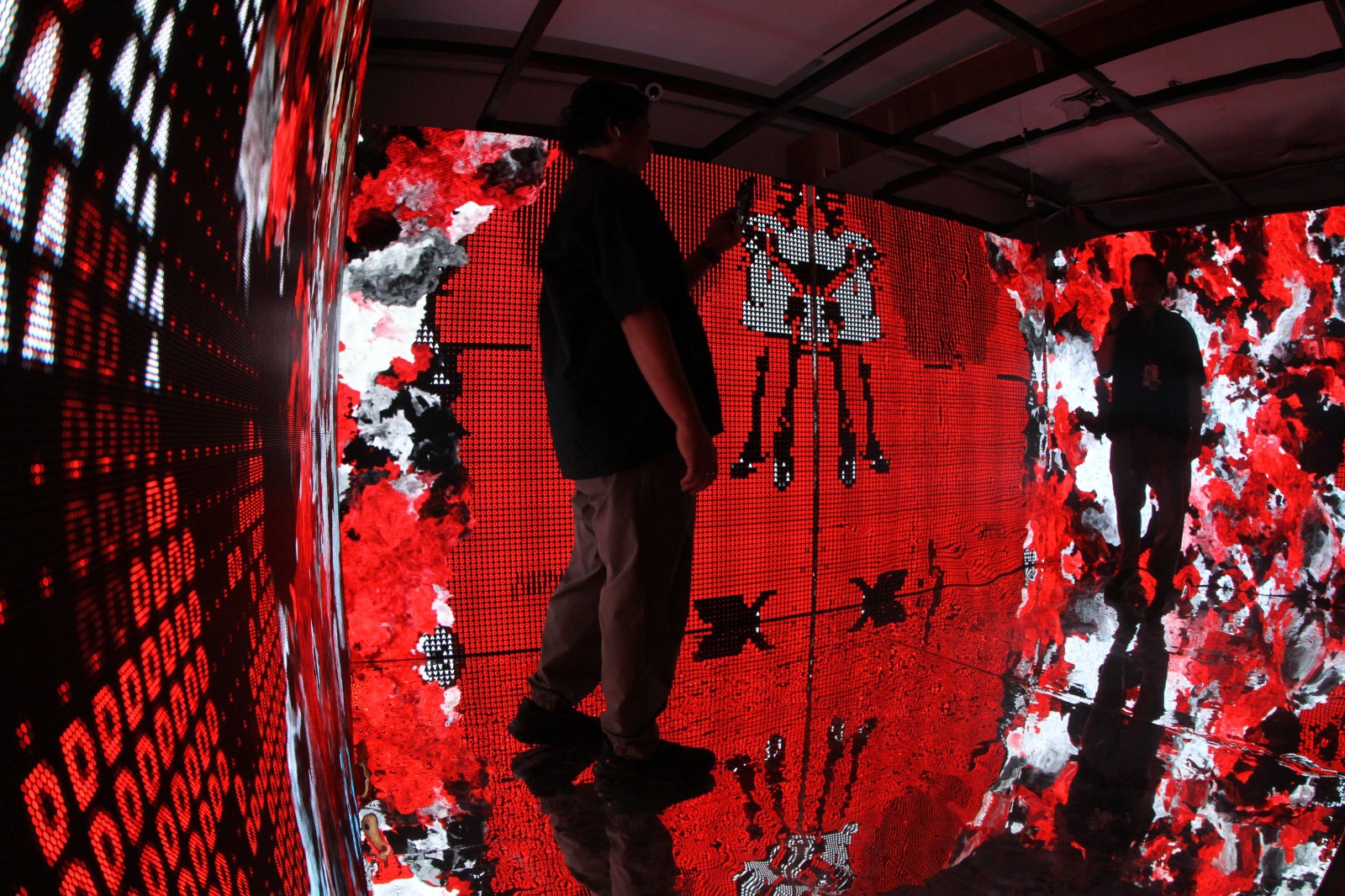 adgi-design-week-2025-menyelami-dunia-visual-masa-kini