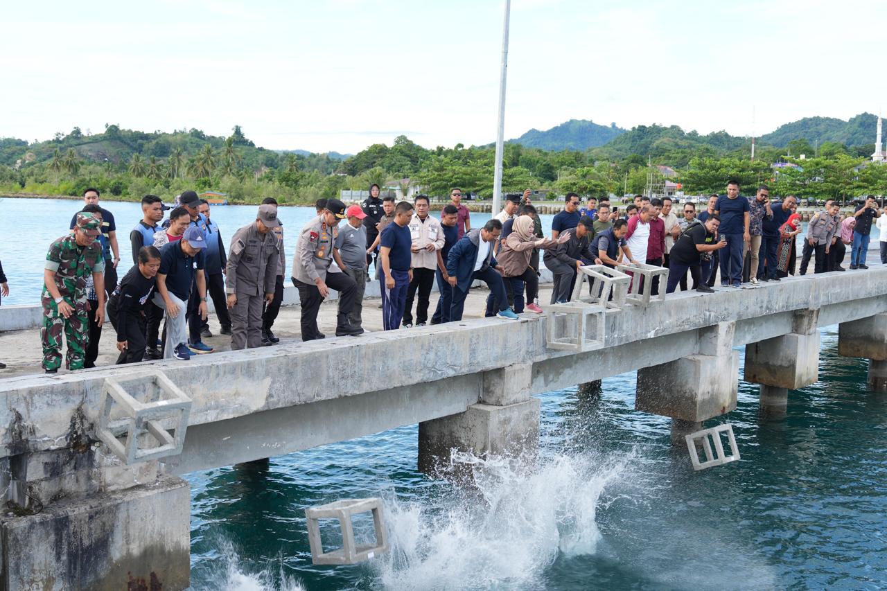 tekad-sulbar-capai-ketahanan-pangan-bidang-perikanan-dan-kelautan