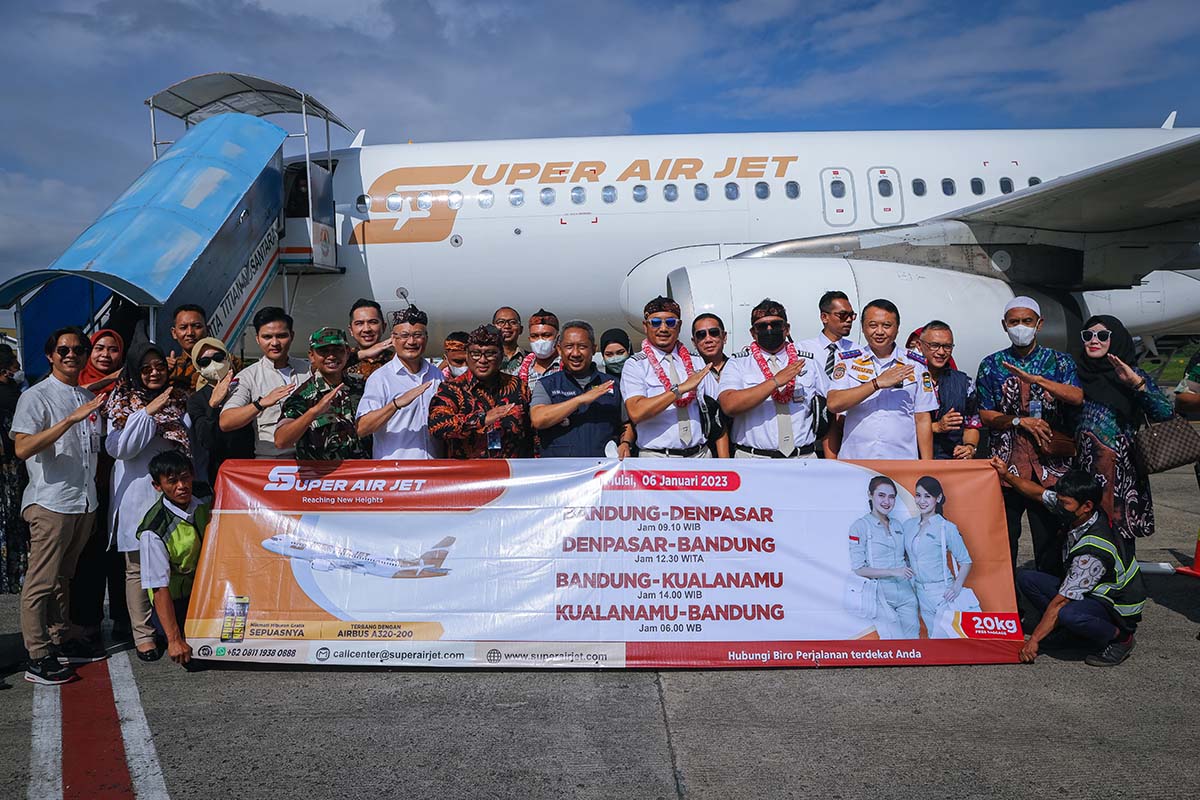 super-air-jet-buka-rute-baru-dari-bandung