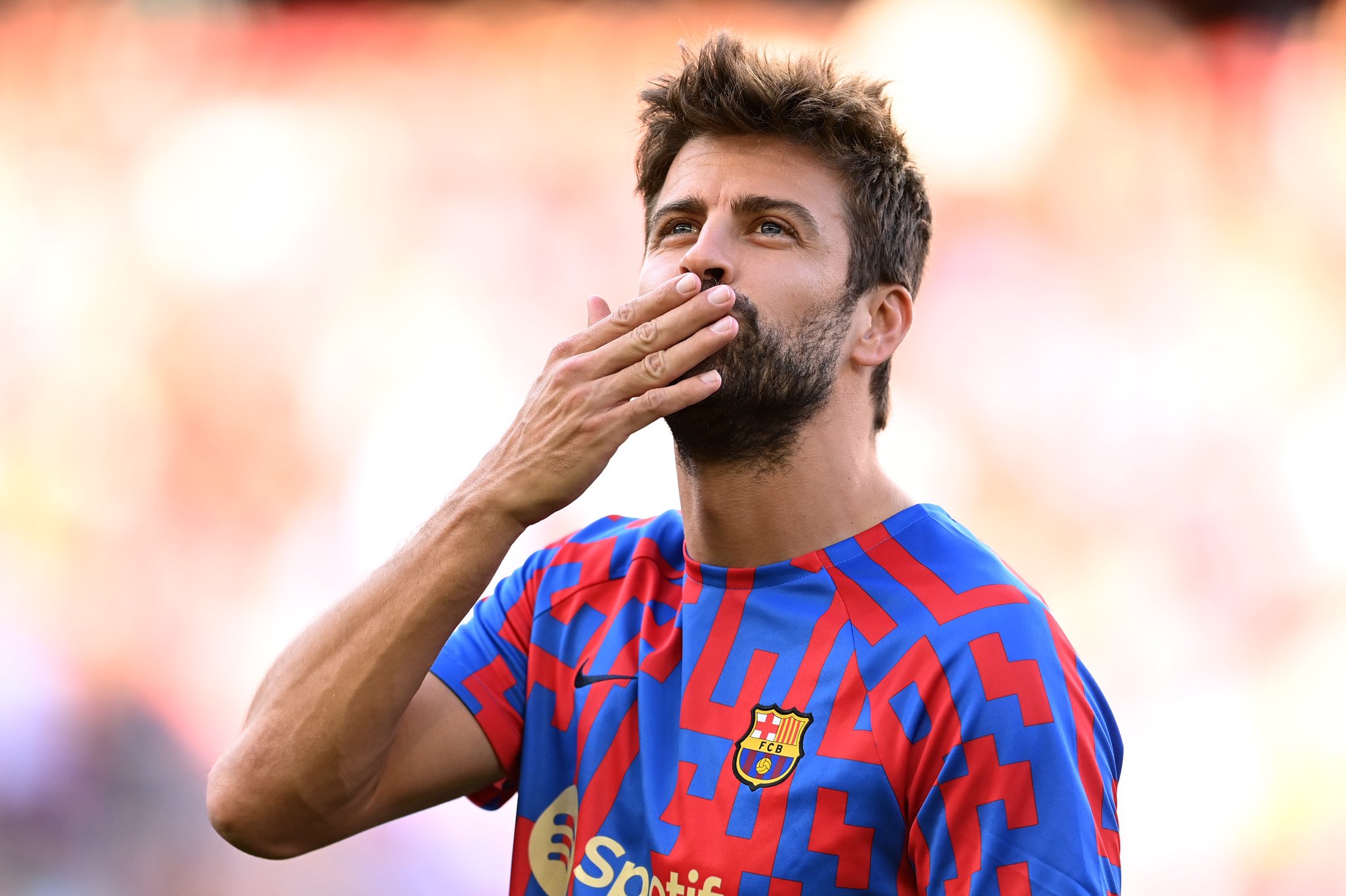 gerard-pique-akan-dikenang-sebagai-pemain-terburuk-di-tim-barcelona