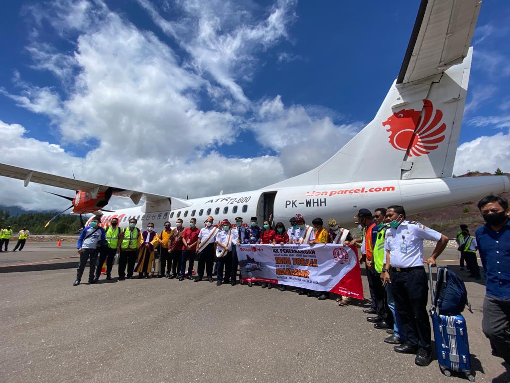 keberhasilan-pemda-tana-toraja-dan-wings-air-melakukan-sinergitas