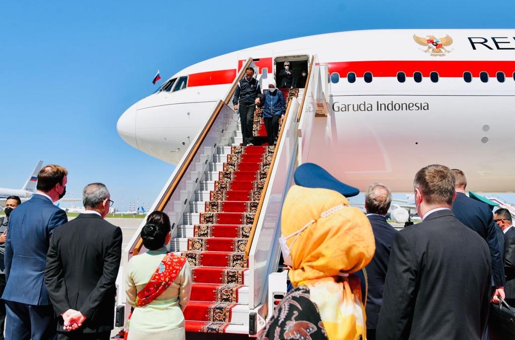 presiden-jokowi-tiba-di-moskow