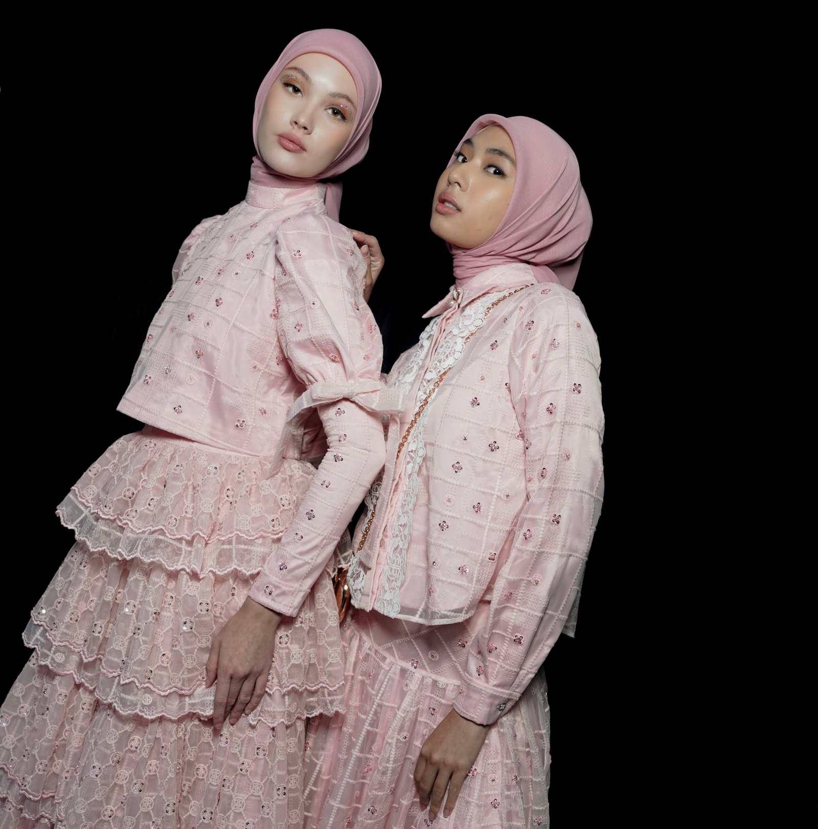 koleksi-raya-nada-puspita-menyulam-elegansi-dalam-simfoni