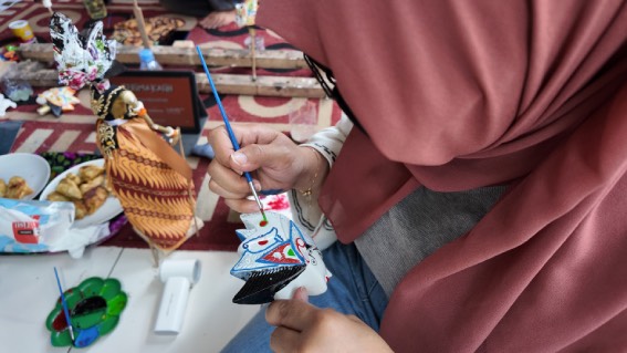 penjaga-wayang-golek-sunda-2
